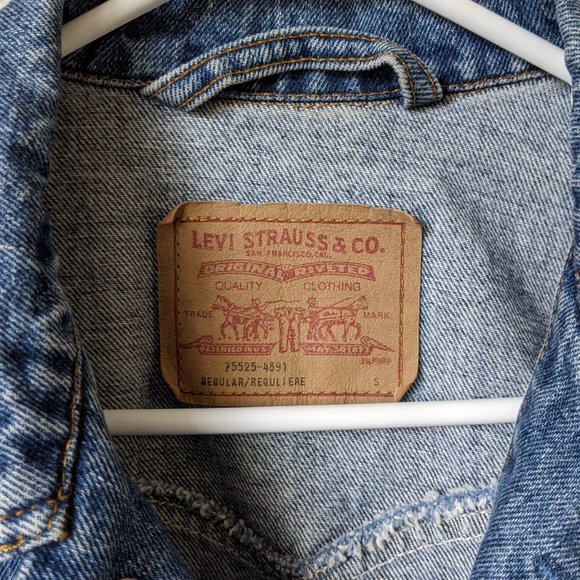 Perfect Levi's Jacket - Picture 5 of 7